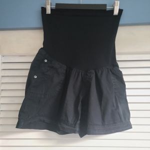 Motherhood Maternity black shorts | Size large